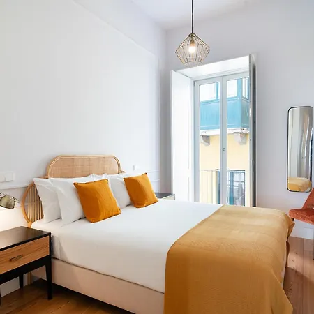 Unique Chiado, 2 Bedroom Deluxe Appartamento