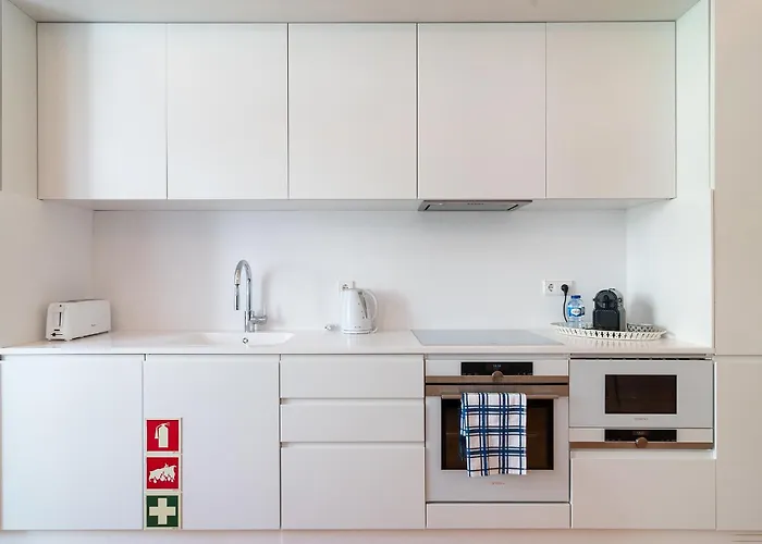 Apartament Unique Chiado, 2 Bedroom Deluxe Lizbona