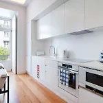 Unique Chiado, 2 Bedroom Deluxe 아파트