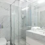 Unique Chiado, 2 Bedroom Deluxe 리스본
